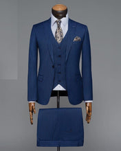 Charger l'image dans la galerie, Costumes
